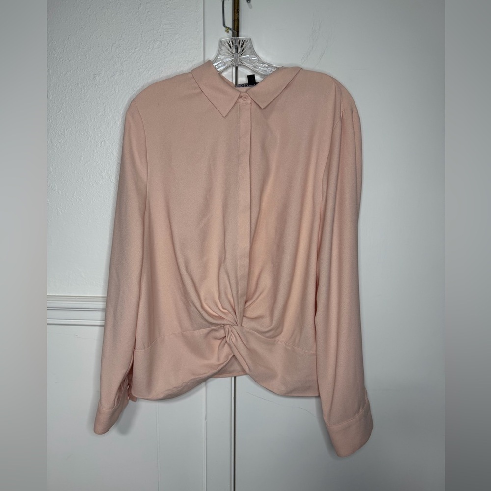 Gianni Bini Blush Pink Twist Front Blouse XL